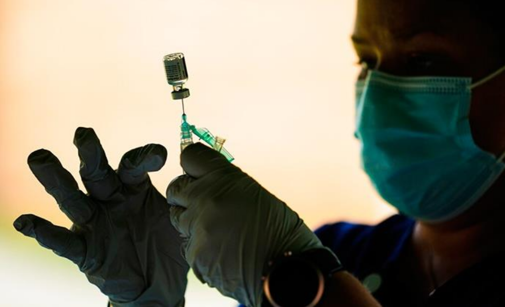 EMA urge a ampliar cobertura de vacunación en Europa por aumento de contagios