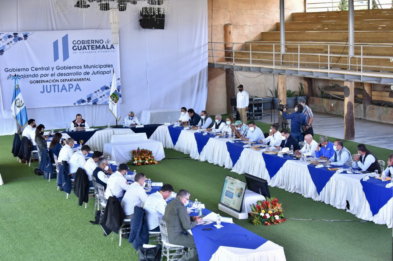 Continúa cuarta gira presidencial para conocer proyectos de desarrollo