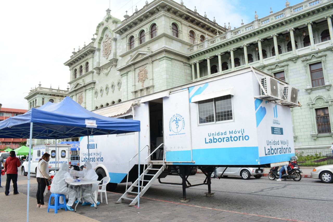 Salud continúa aplicando pruebas para la detección de COVID-19