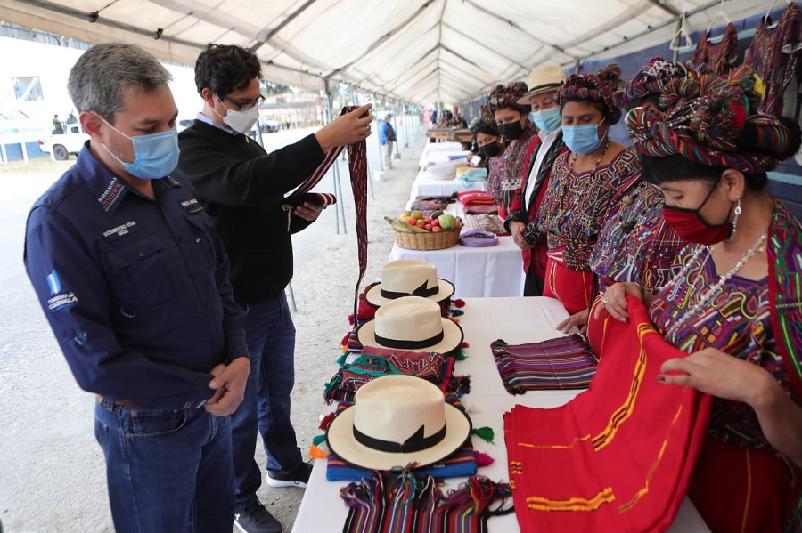 Feria de emprendimiento en Quiché