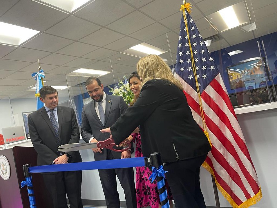 Minex inaugura centro de impresión de pasaportes en Riverhead, Nueva York