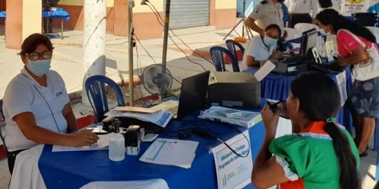 Jornadas móviles de servicios integrados benefician a más de 33 mil guatemaltecos