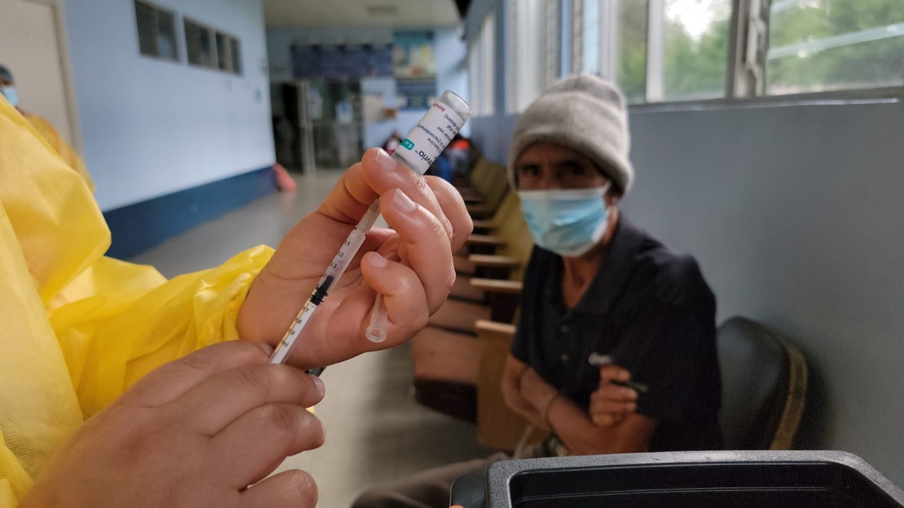 Casos de COVID-19 disminuyen 50 puntos porcentuales en San Marcos