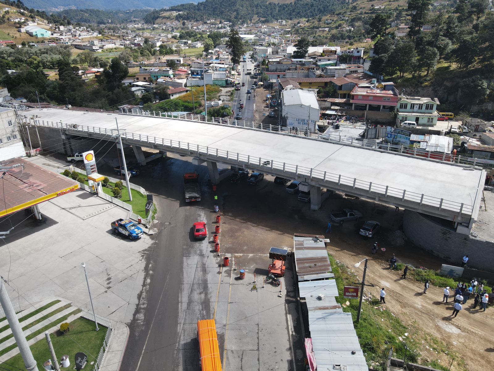 Paso a desnivel en Totonicapán muestra un avance del 65 %