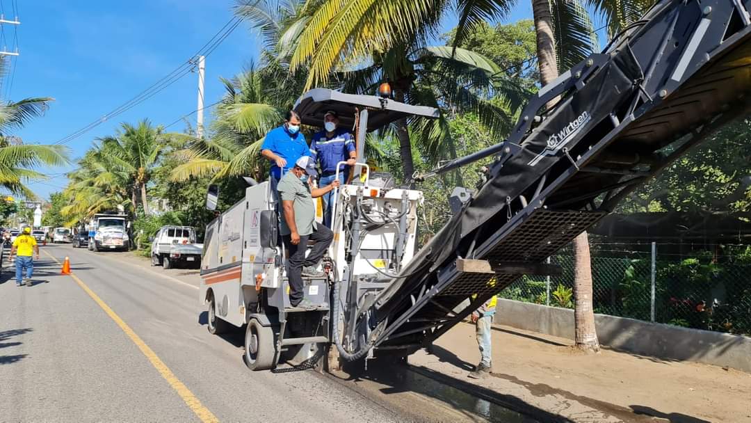 Covial comienza reparación de ruta entre Iztapa y Chiquimulilla