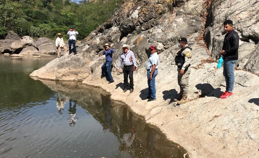 Dan seguimiento a denuncias por contaminación en Zapotitlán