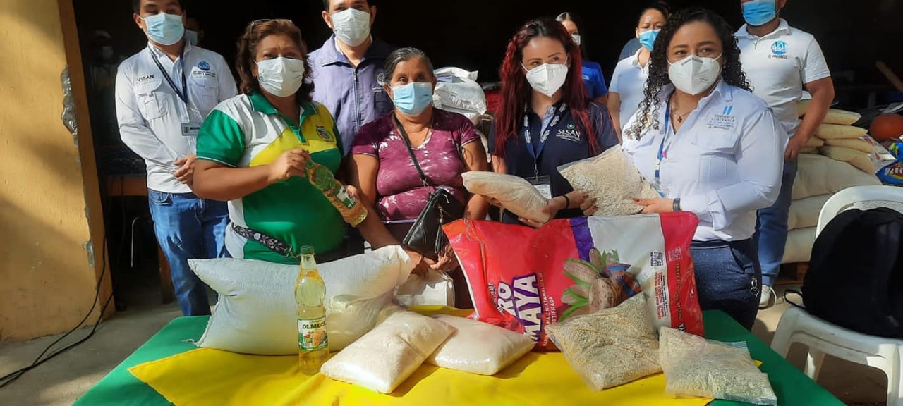 Familias rurales de El Progreso reciben raciones alimentarias