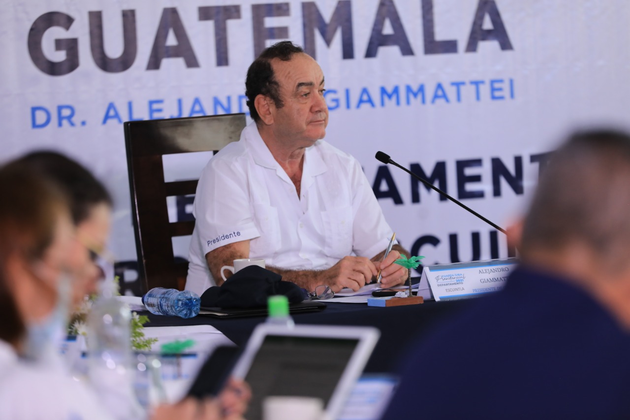 El presidente Alejandro Giammattei durante la reunión en Escuitla. / Foto: Óscar Dávila 