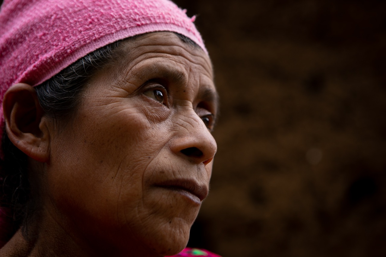 La tradición de la alfarería de las mujeres en Santa Apolonia