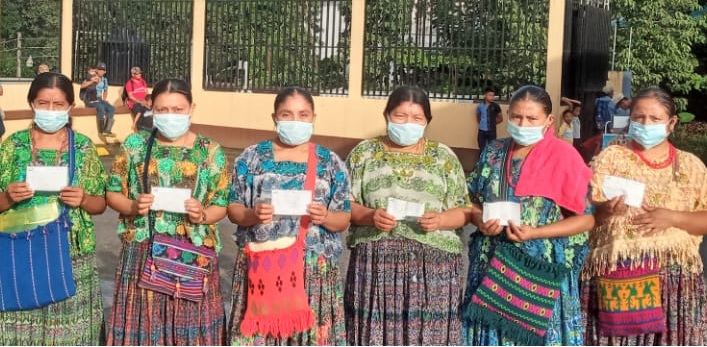 Mides acredita pago del Bono Social en Alta Verapaz