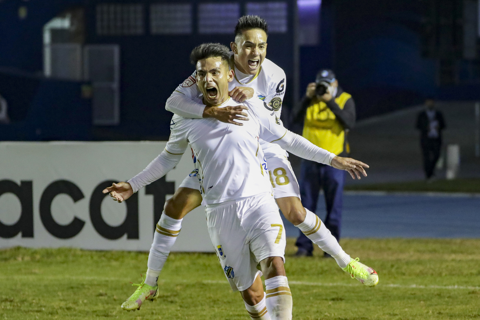 ¡Histórico! Comunicaciones clasifica a la final de Liga Concacaf 2021 y va por el título
