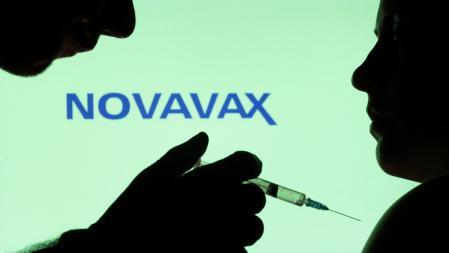 OMS aprueba el uso de emergencia de la vacuna anticovid de Novavax