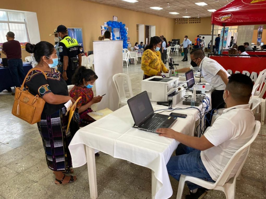 Durante el 2021, la SCEP realizó 14 jornadas móviles en el territorio nacional.