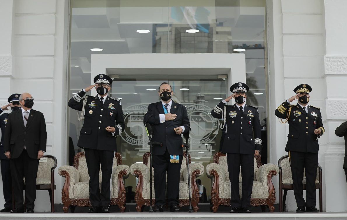 Mandatario nombra a Henry Yovani Reyes Chigua como ministro de la Defensa
