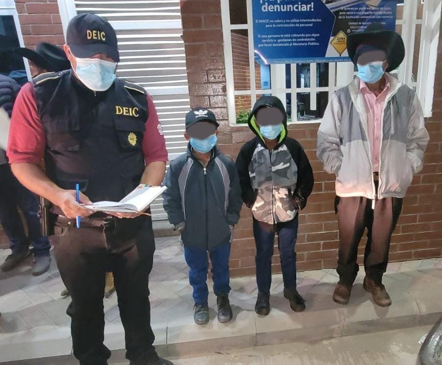 Rescatan a niños violentados por su progenitora en Huehuetenango