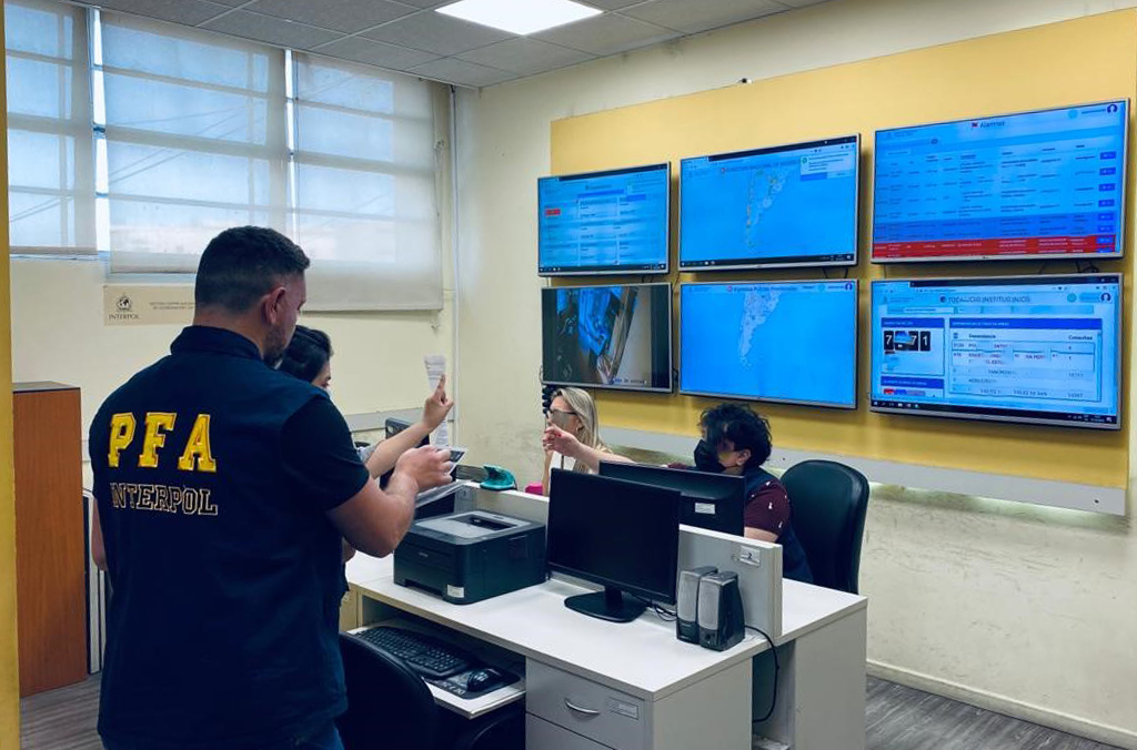 Arrestados 216 traficantes de personas en Latinoamérica, informa Interpol