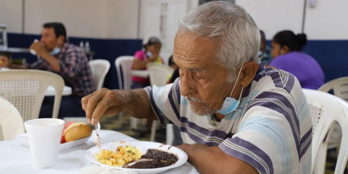 Ministro de Desarrollo resalta avances en programas de atención a guatemaltecos