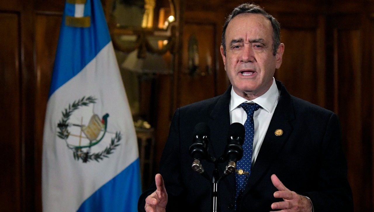 Presidente anuncia que en Consejo de Ministros se decidió modificar horario de ley seca