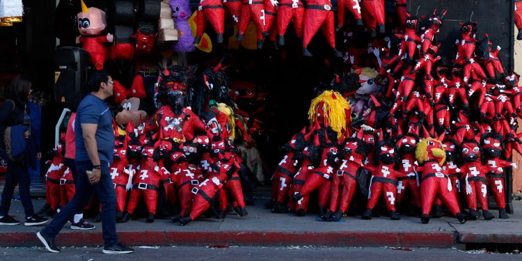 Emiten recomendaciones ante tradición de quema del diablo