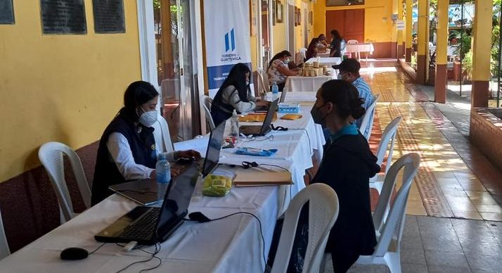 Más de mil plazas disponibles en festival del empleo en Chiquimula