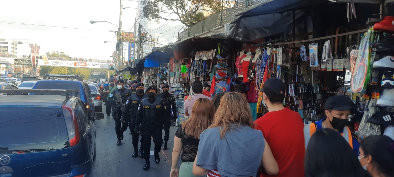PNC mantiene operativos en cumplimiento del plan de las fiestas prenavideñas