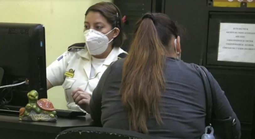 Policía Nacional Civil insta a denunciar abusos contra mujeres