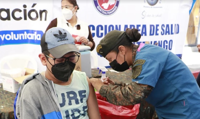 Quetzaltenango, quinto lugar en índice de vacunación contra el COVID-19