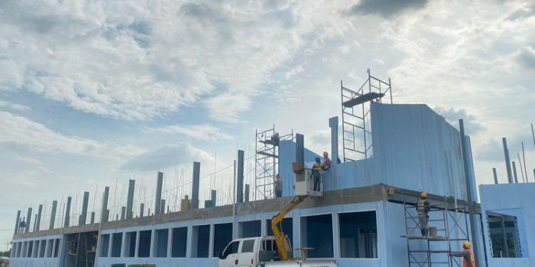 sí es el avance de la escuela del bicentenario en Escuintla
