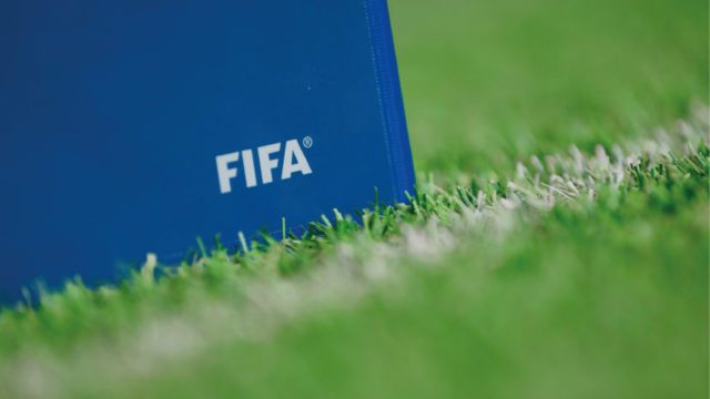FIFA implementa nuevas normas para la cesión de jugadores