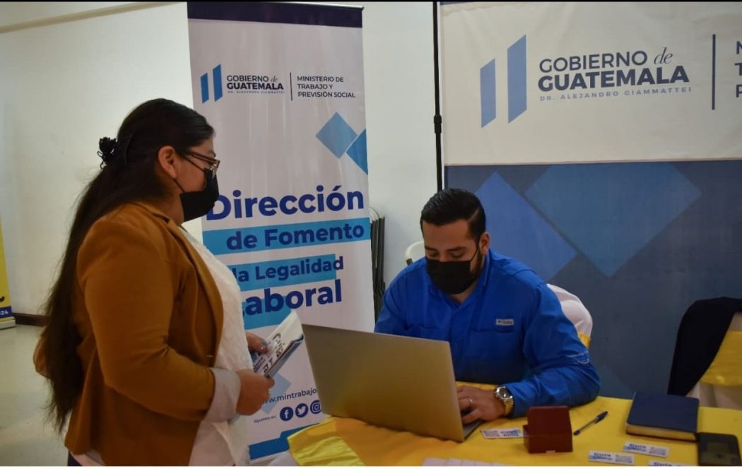 Efectúan Feria de Formalización para Mipyme