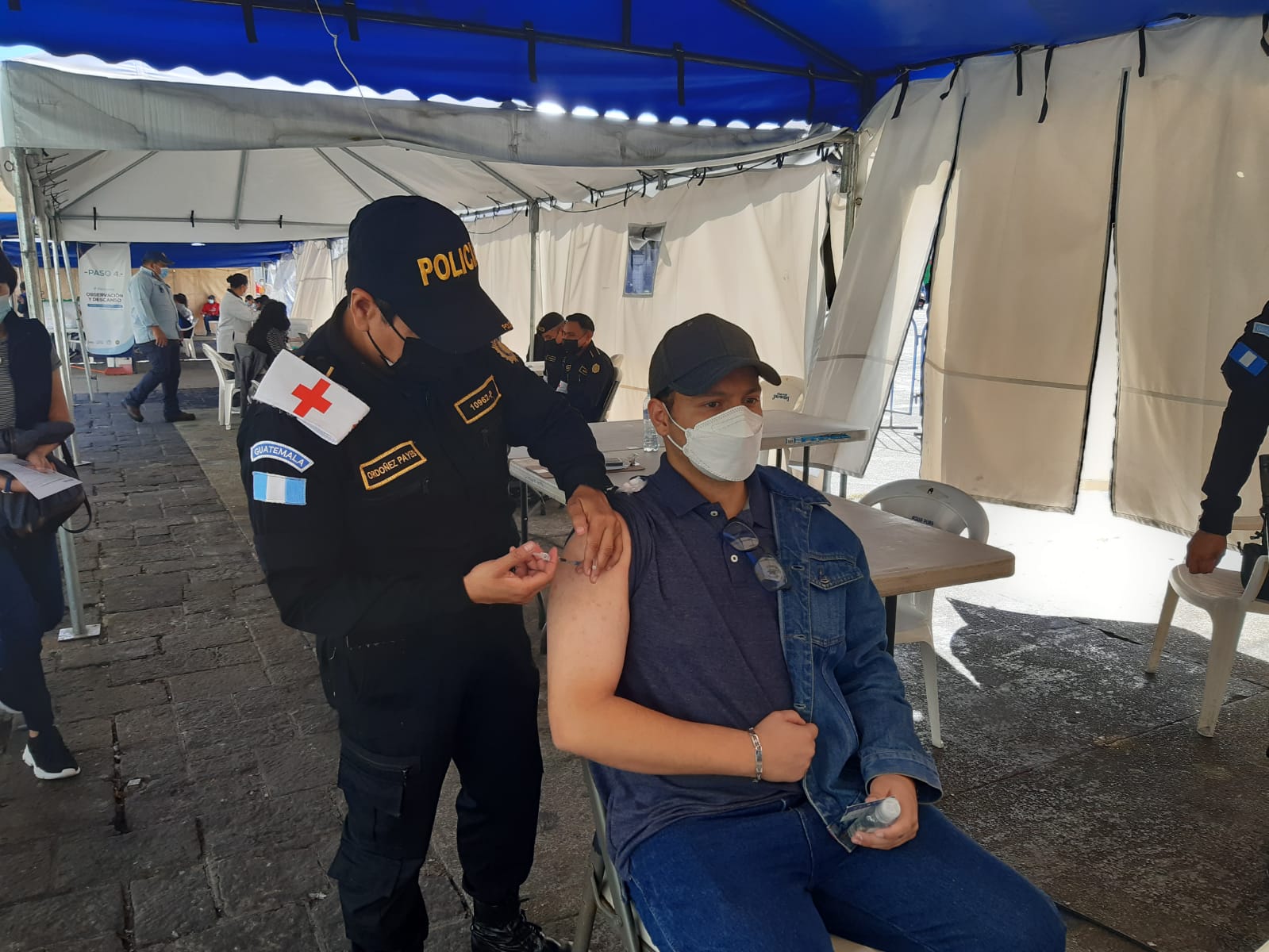 La PNC continúa apoyando en el Plan Nacional de Vacunación contra el COVID-19