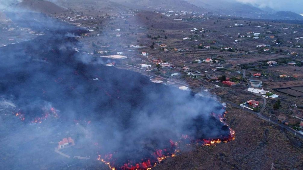 Persisten algunos peligros volcánicos en isla de La Palma