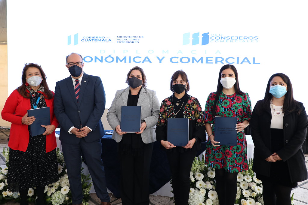 Minex presenta Manual de Diplomacia Comercial