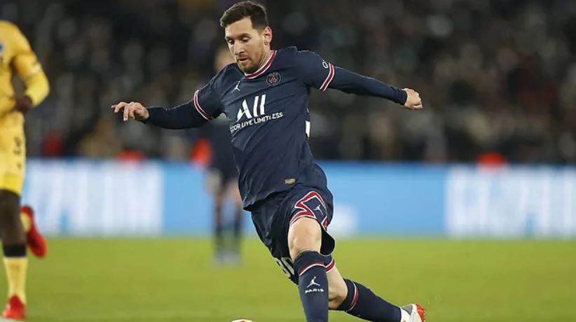 Messi, ya negativo, ha llegado a París y se entrenará con el PSG