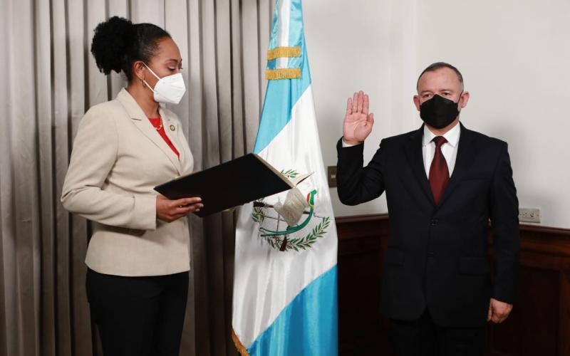 David Napoleón Barrientos Girón es nombrado ministro de Gobernación