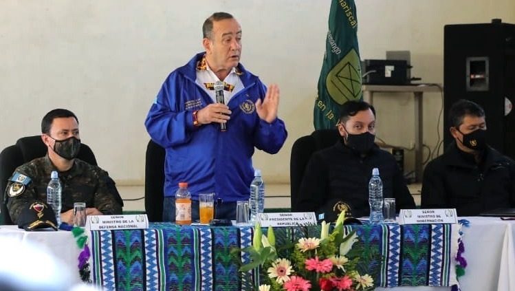 El presidente Alejandro Giammattei ha participando en las últimas dos mesas de diálogo por el conflicto entre Santa Catarina Ixtahuacán y Nahualá, Sololá.