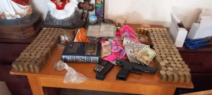 Parte de lo incautado durante los operativos efectuados por las fuerzas de seguridad.