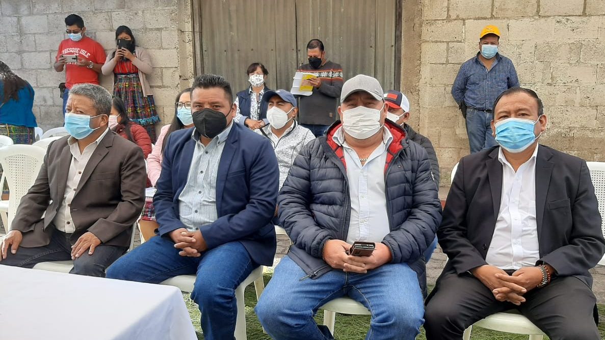 Continúan mejoras en sistemas de alcantarillado en Patzún
