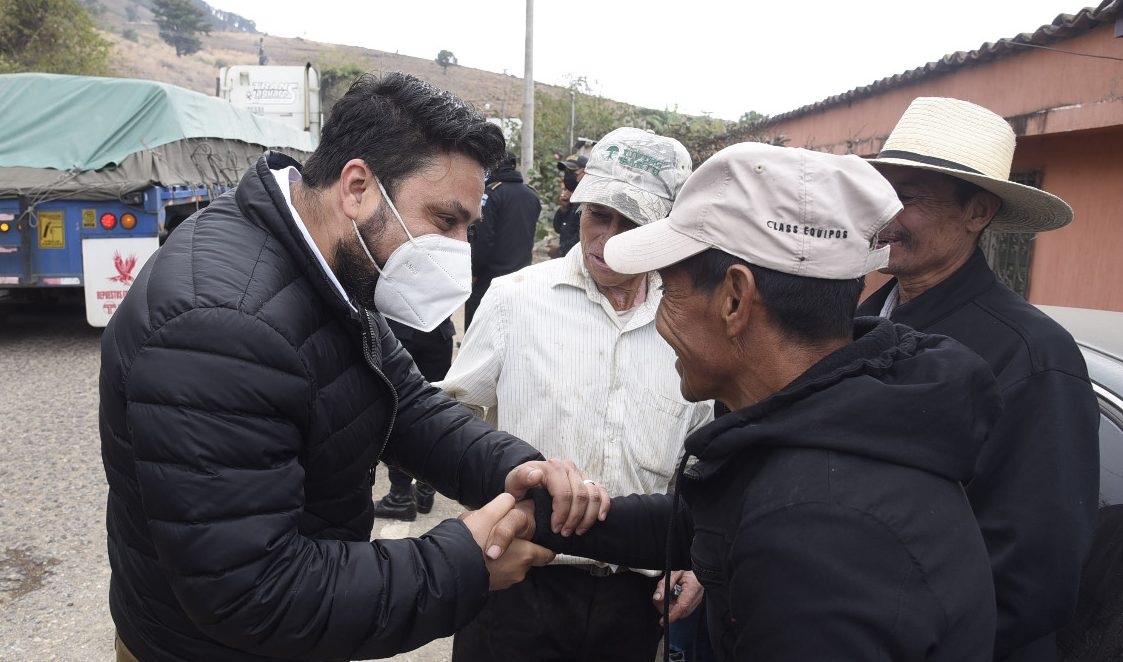 Intervención de autoridades permite liberar paso por Ruta Nacional 19