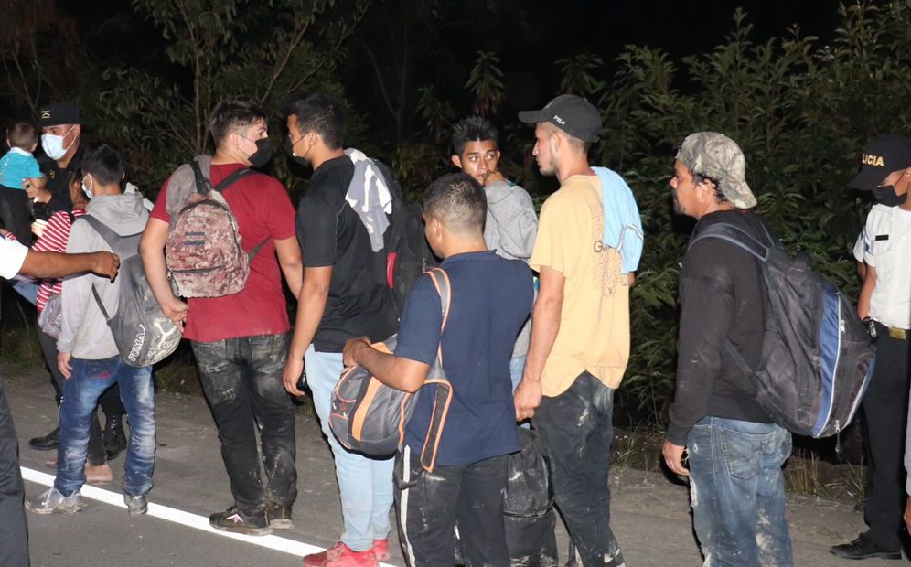 Puestos de control en Izabal evitan ingreso de extranjeros que incumplen requisitos migratorios