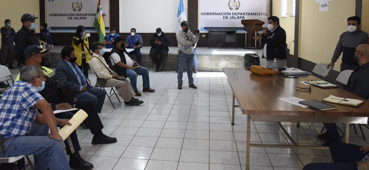 DGT aumentará inspecciones en transporte de pasajeros de Jalapa