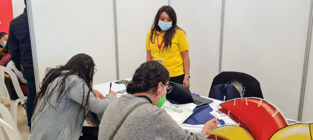 Autoridades promueven espacios laborales en Huehuetenango