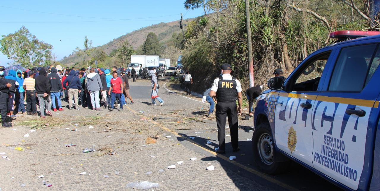 Diálogo permite liberar tramo bloqueado