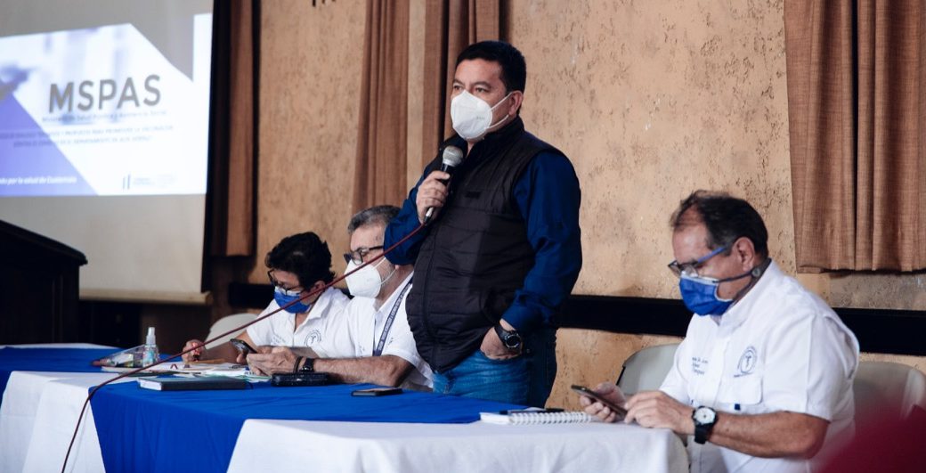 Mesa intersectorial evaluará avances de vacunación contra COVID-19 en Alta Verapaz