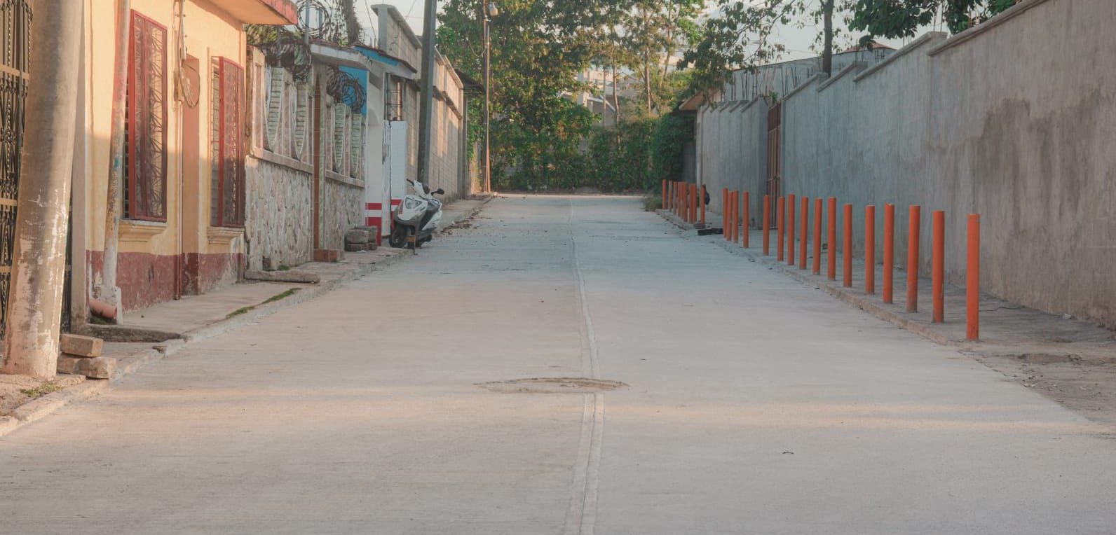 Habitantes de Santa Cruz Muluá se benefician con optimización de tramo vial
