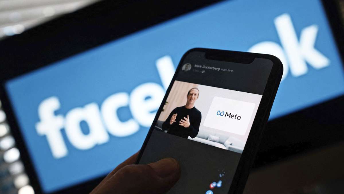 Peruano reclama 300 mil dólares a Zuckerberg por dejarle un mes sin Facebook