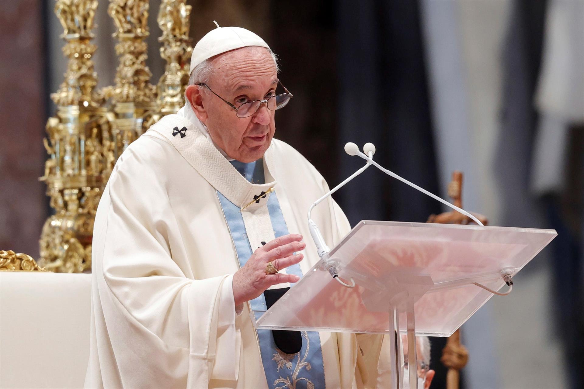 El Papa suspende los ejercicios espirituales con la Curia por la pandemia