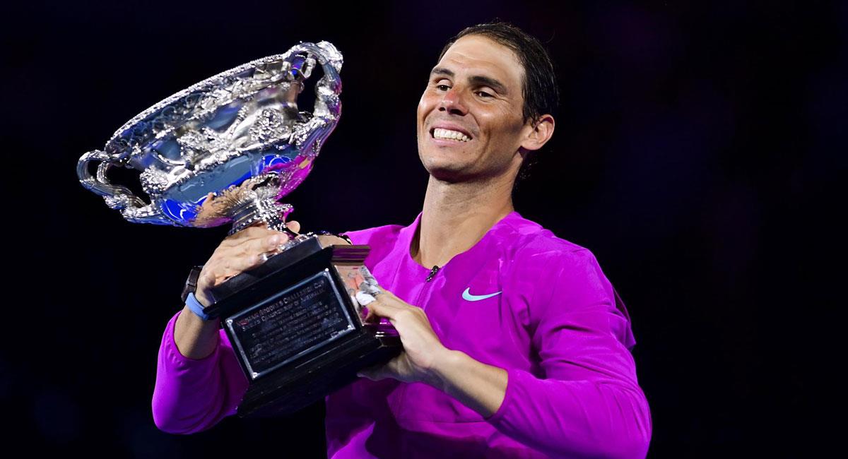 Nadal remonta dos sets a Medvedev y se confirma como el mejor con 21 Slams