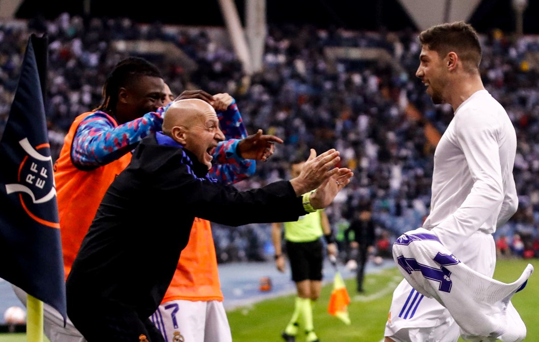 Real Madrid derrota a Barcelona y disputará la final de la Supercopa de España