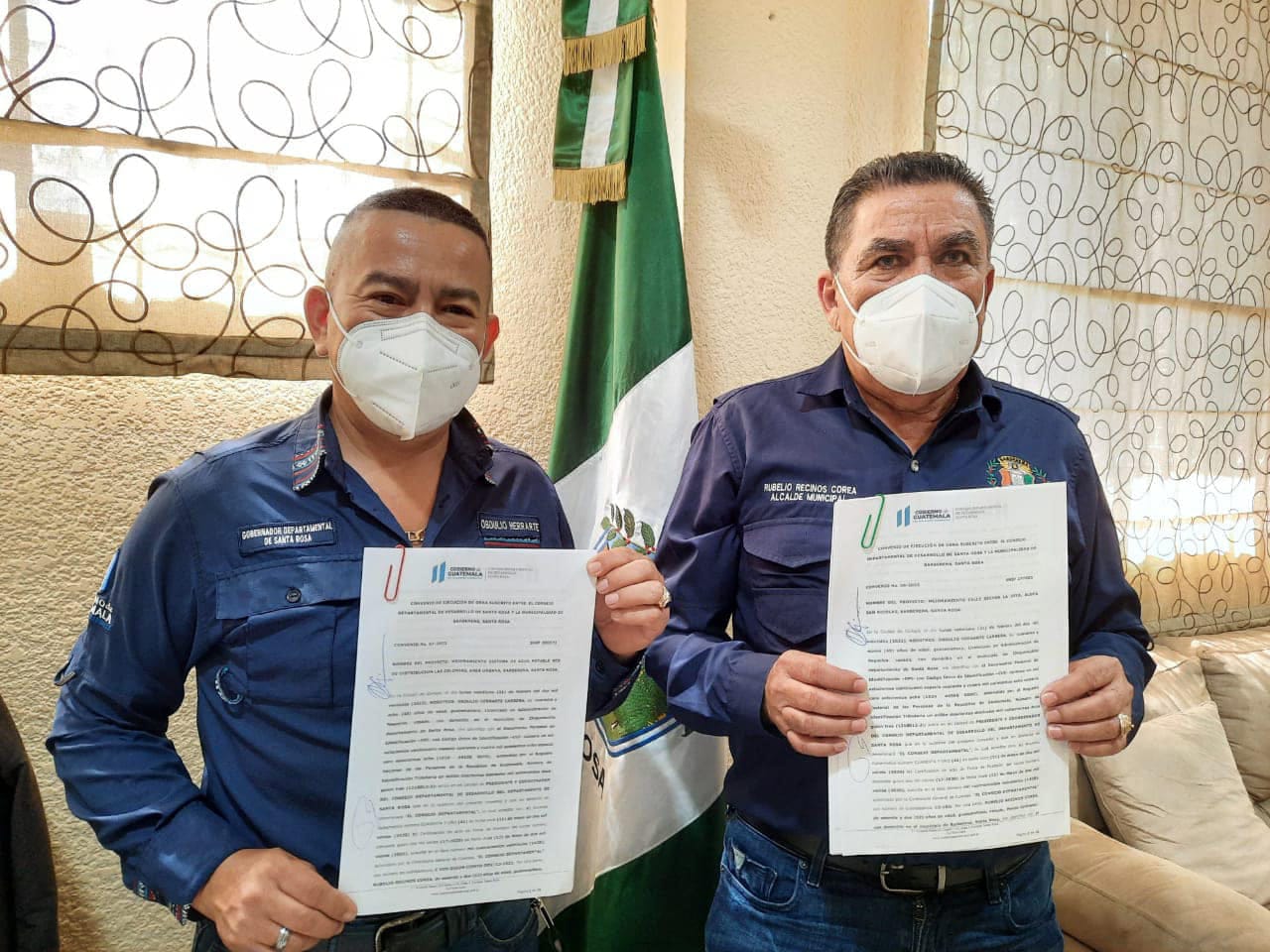 Santa Rosa: firman convenios para proyectos en Barberena y Chiquimulilla